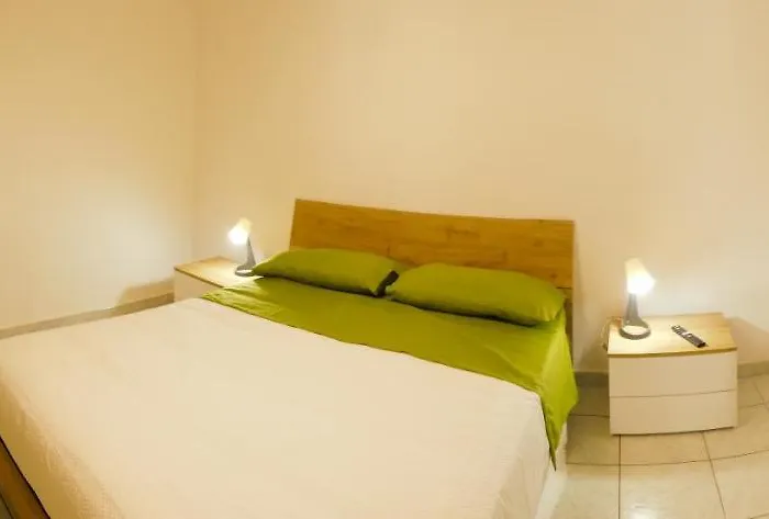 Bed & Breakfast Relux 4*